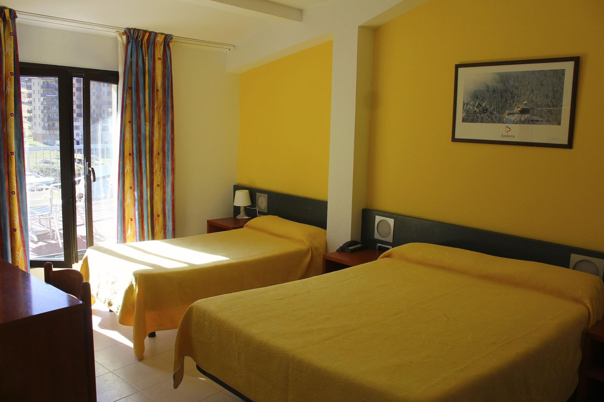 Hotel Avanti Pas De La Casa Dış mekan fotoğraf