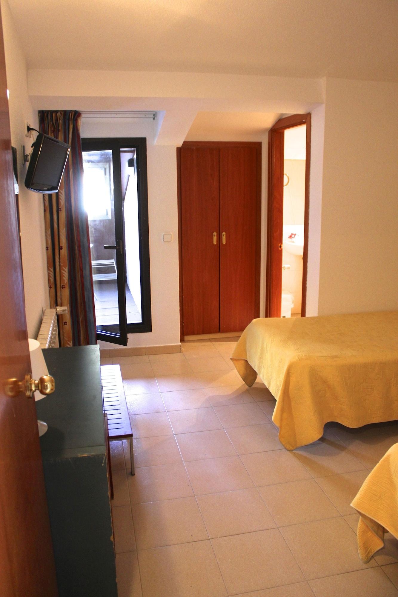 Hotel Avanti Pas De La Casa Dış mekan fotoğraf