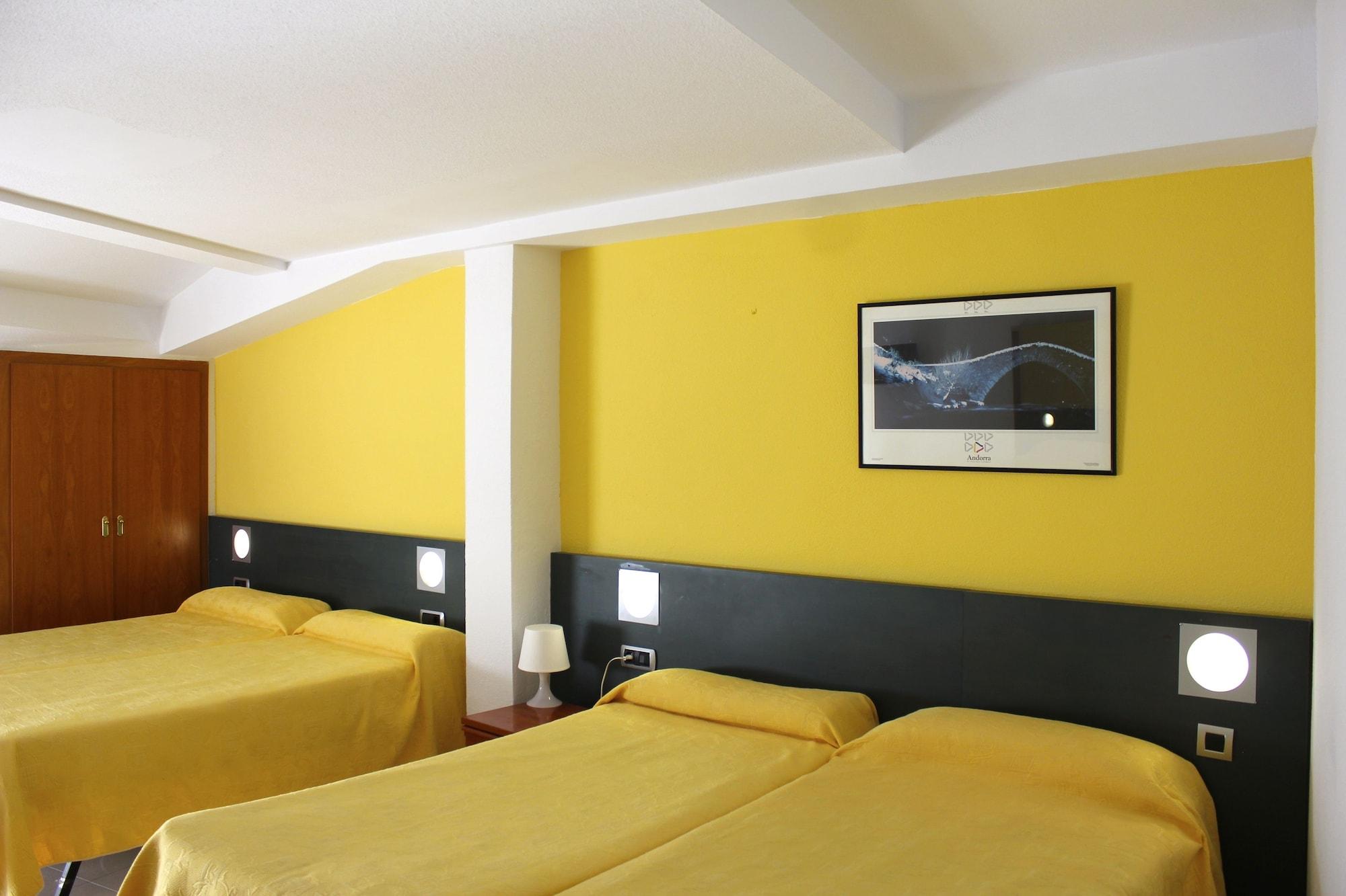 Hotel Avanti Pas De La Casa Dış mekan fotoğraf