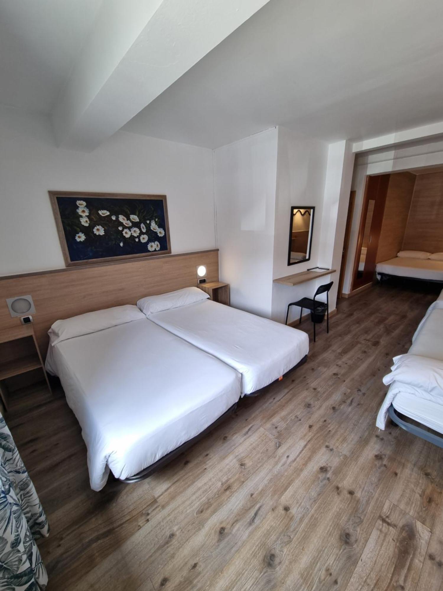 Hotel Avanti Pas De La Casa Dış mekan fotoğraf