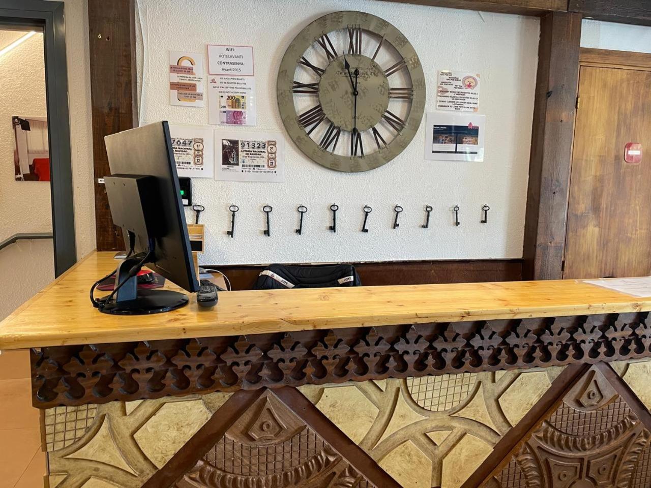 Hotel Avanti Pas De La Casa Dış mekan fotoğraf