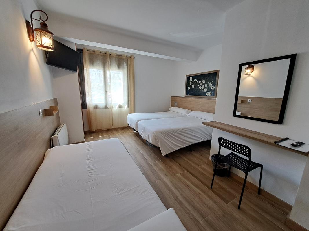 Hotel Avanti Pas De La Casa Dış mekan fotoğraf