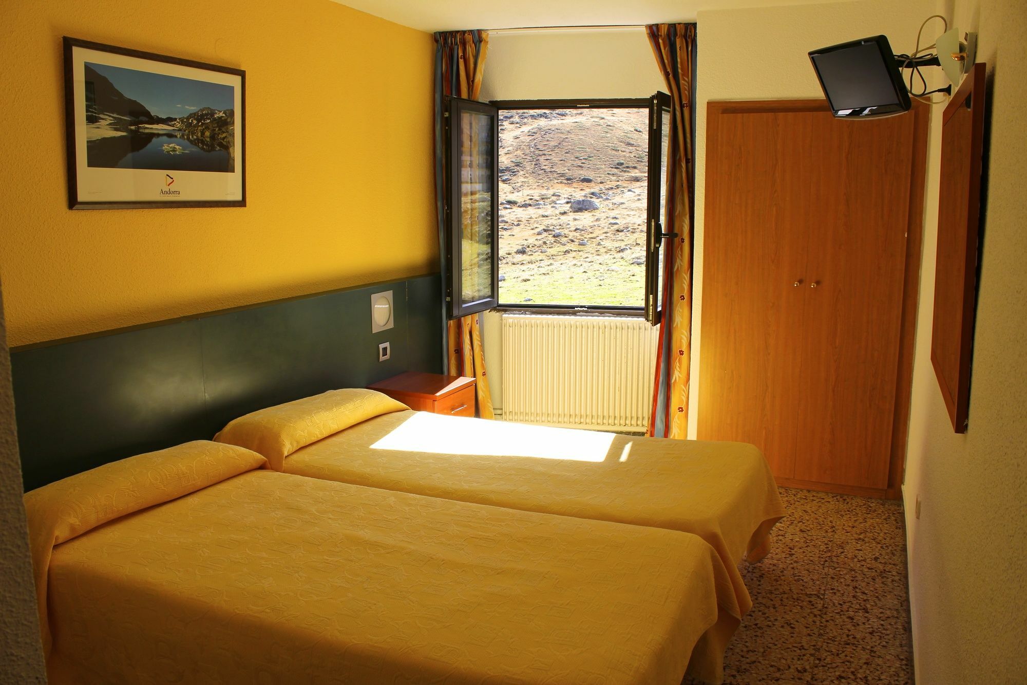 Hotel Avanti Pas De La Casa Dış mekan fotoğraf