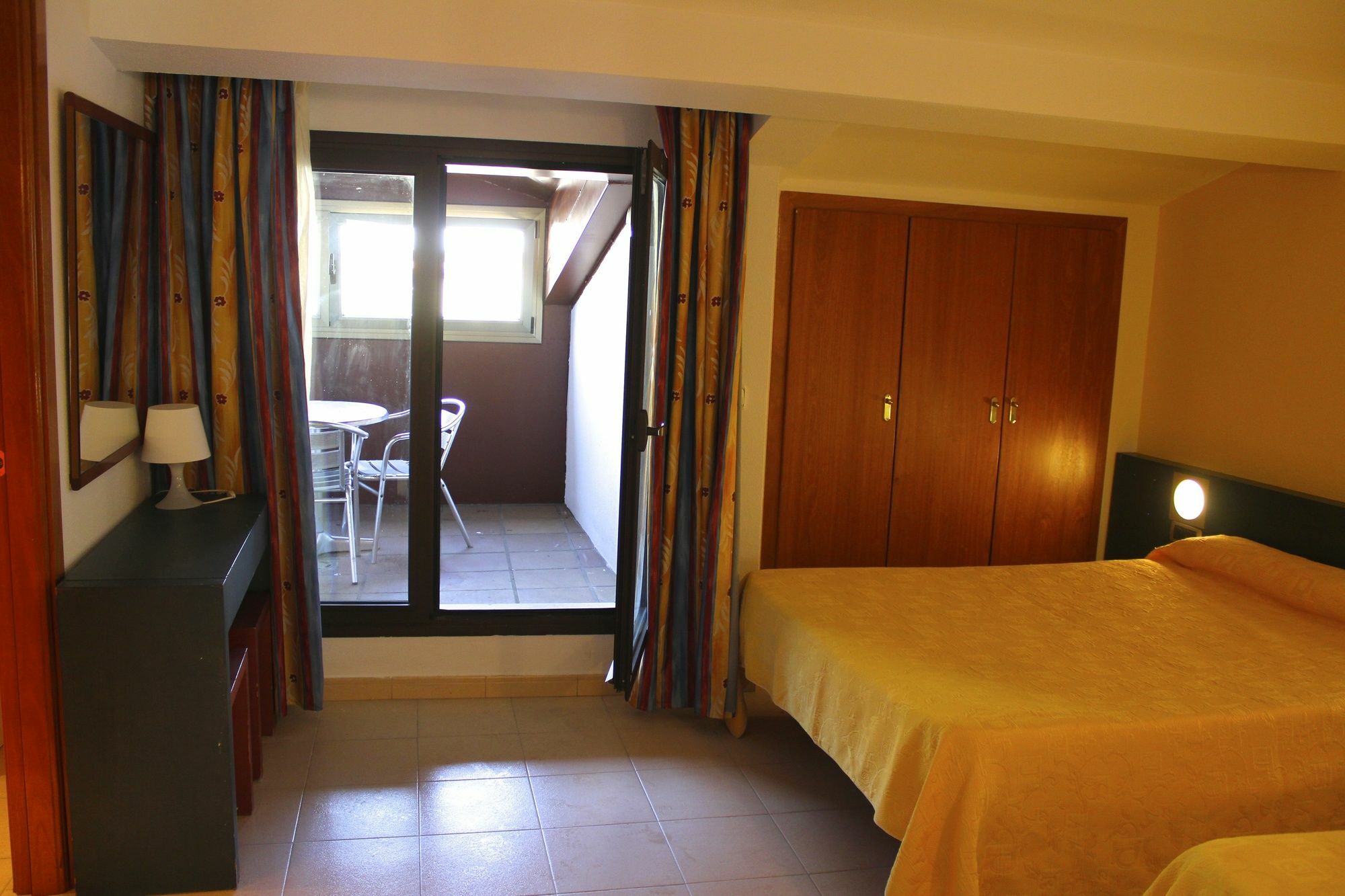 Hotel Avanti Pas De La Casa Dış mekan fotoğraf